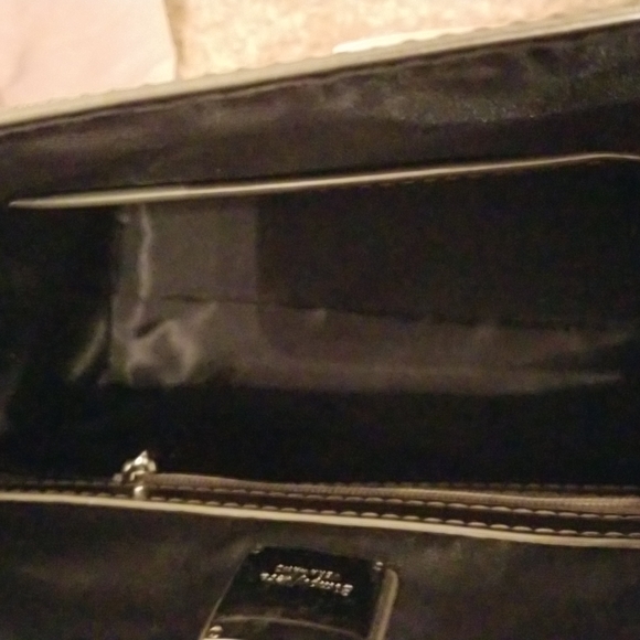 Bag - Picture 6 of 9